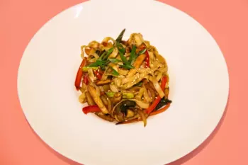 WOK (лапша и ингредиенты по вашему выбору)